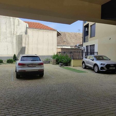 Apartman Waldy Osijek Buitenkant foto