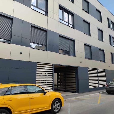 Apartman Waldy Osijek Buitenkant foto