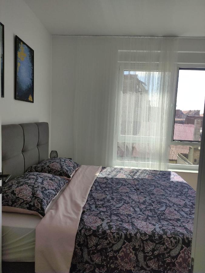 Apartman Waldy Osijek Buitenkant foto