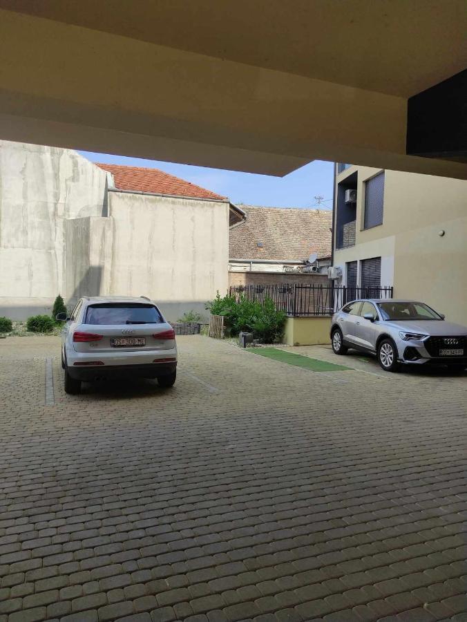 Apartman Waldy Osijek Buitenkant foto